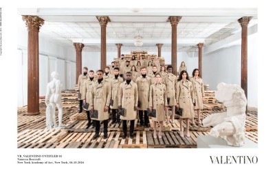 「VALENTINO（ヴァレンティノ）」が「Rockstud Untitled（ロックスタッズ アンタイトルド）」でユニセックスのカプセルコレクション発表