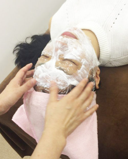 「オラクル美容皮膚科」で“美肌再生”を初体験