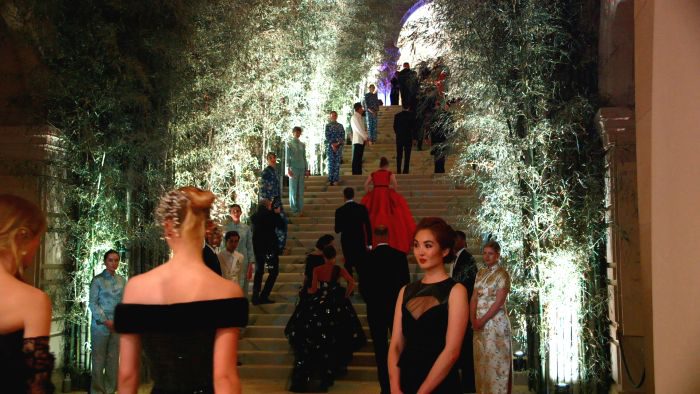 映画『メットガラ ドレスをまとった美術館』～セレブが究極のおしゃれを競うアートな夜