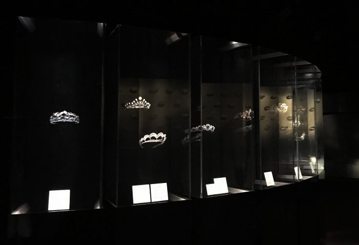 日本初の展覧会「ショーメ 時空を超える宝飾芸術の世界」展　プレビュー