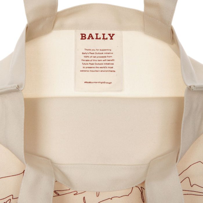 「BALLY（バリー）」、国際山岳デーを記念したトートバッグを発売　「Peak Outlook プロジェクト」の第２弾