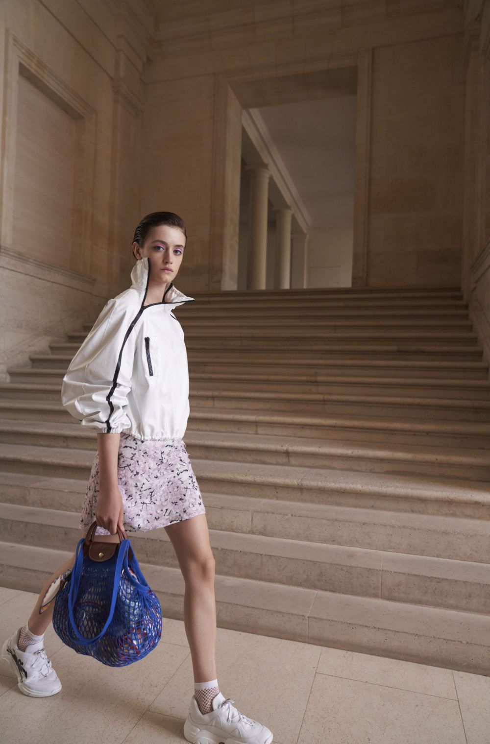 Longchamp ロンシャン 21年春夏コレクションを発表 ゆるさ をまとった現代パリジェンヌ像 Fashion Bible 宮田 理江