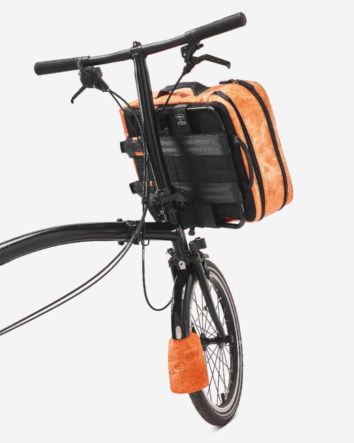 折り畳み自転車に取り付けOK　「FREITAG（フライターグ）」、通勤向きのバックパックを発売