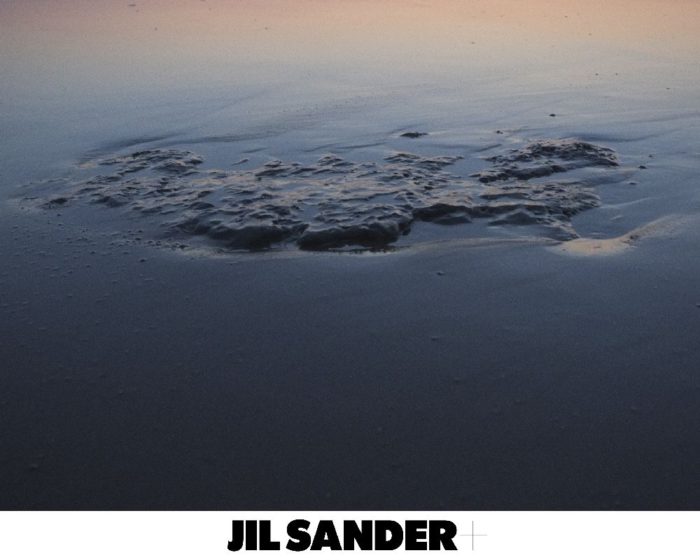 「JIL SANDER+（ジル サンダー＋）」、2021年春夏キャンペーンイメージを発表