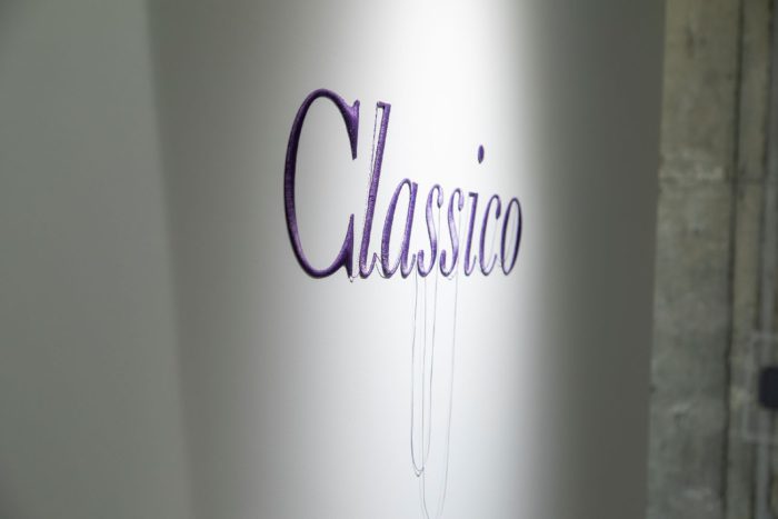 白衣メーカーの「Classico（クラシコ）」、新ショップを六本木にオープン