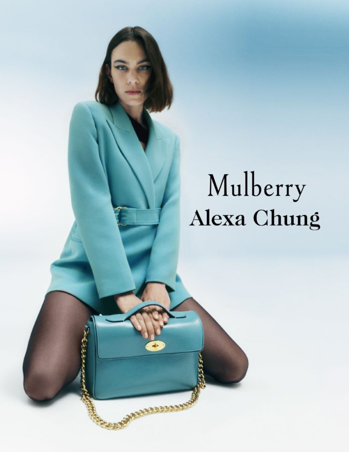 「Mulberry（マルベリー）」、アレクサ・チャンとコラボ　カプセルコレクションを発売