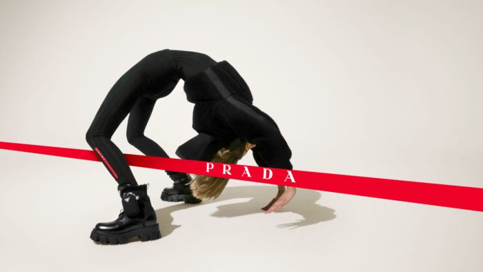 「PRADA（プラダ）」は「プラダ リネア・ロッサ」の2021年秋冬キャンペーンを発表