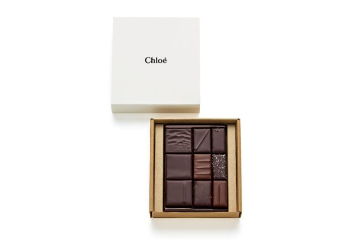 「Chloé（クロエ）」、ボンボン・ショコラオリジナルコフレを発売　アラン・デュカス氏のショコラ専門店とコラボ