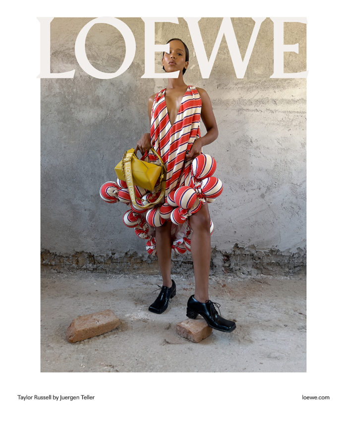 「LOEWE（ロエベ）」、2023年春夏プレコレクションのキャンペーンをスタート
