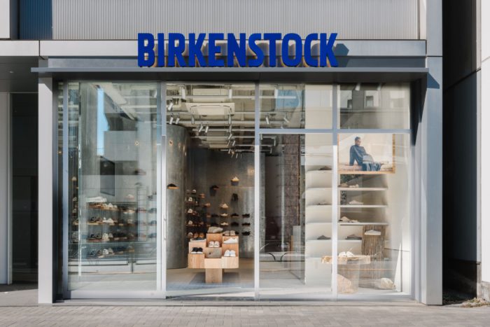 「BIRKENSTOCK（ビルケンシュトック）」、国内初の直営店を東京・原宿にオープン　