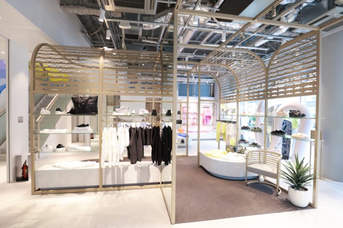 アジア初となる旗艦店「UGG TOKYO FLAGSHIP STORE」が原宿にオープン