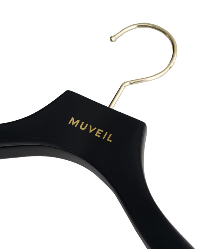「MUVEIL（ミュベール）」、映画『マリリンとアインシュタイン』から着想した2023年秋冬のポップアップイベントを伊勢丹新宿店で開催