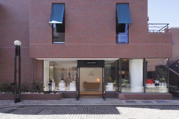 「L/UNIFORM（リュニフォーム）」、東京・青山に新旗艦店をオープン　Wonderwallがデザインを担当