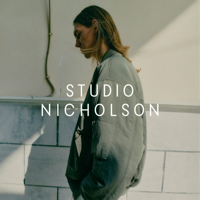 「STUDIO NICHOLSON（スタジオ ニコルソン）」、渋谷パルコでポップアップストアを開催　限定カラーのスニーカーも