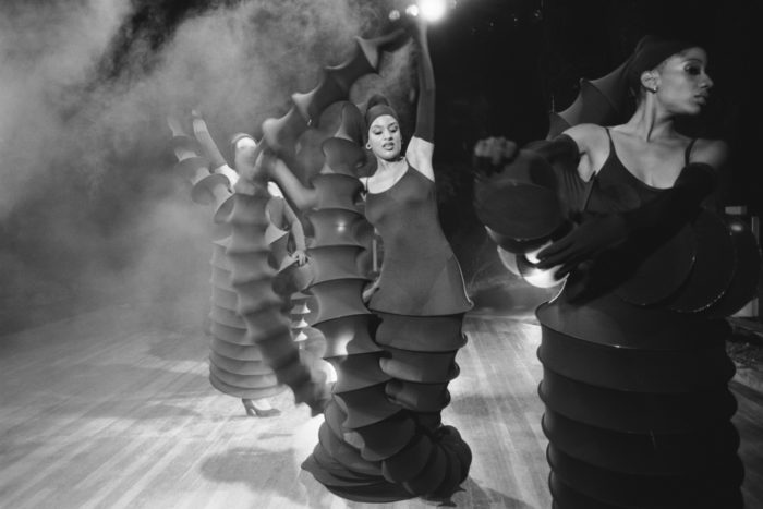 キューバでのファッションショー　Cabaret “TROPICANA” HAVANA, CUBA 1996 年