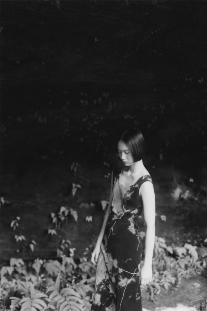 「Mame Kurogouchi（マメ クロゴウチ）」、2024-25年秋冬コレクション「Fragments」のキャンペーンを公開