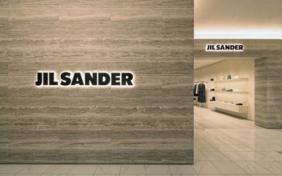 「JIL SANDER（ジル サンダー）」、大丸心斎橋店に新店舗をオープン　親密な旅へと誘うかのような空間