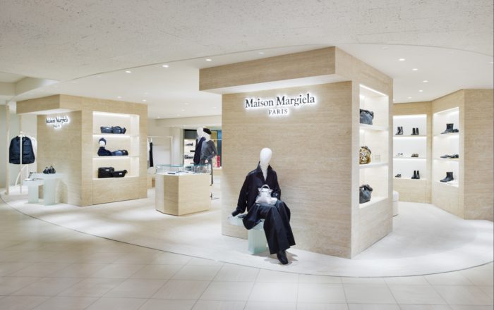 「Maison Margiela（メゾン マルジェラ）」、「メゾン マルジェラ 大阪髙島屋」をオープン