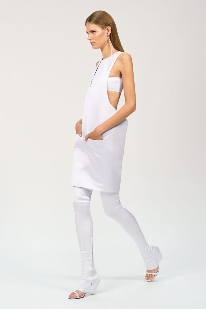 「Courrèges （クレージュ）」、2025年春夏コレクションを発表　