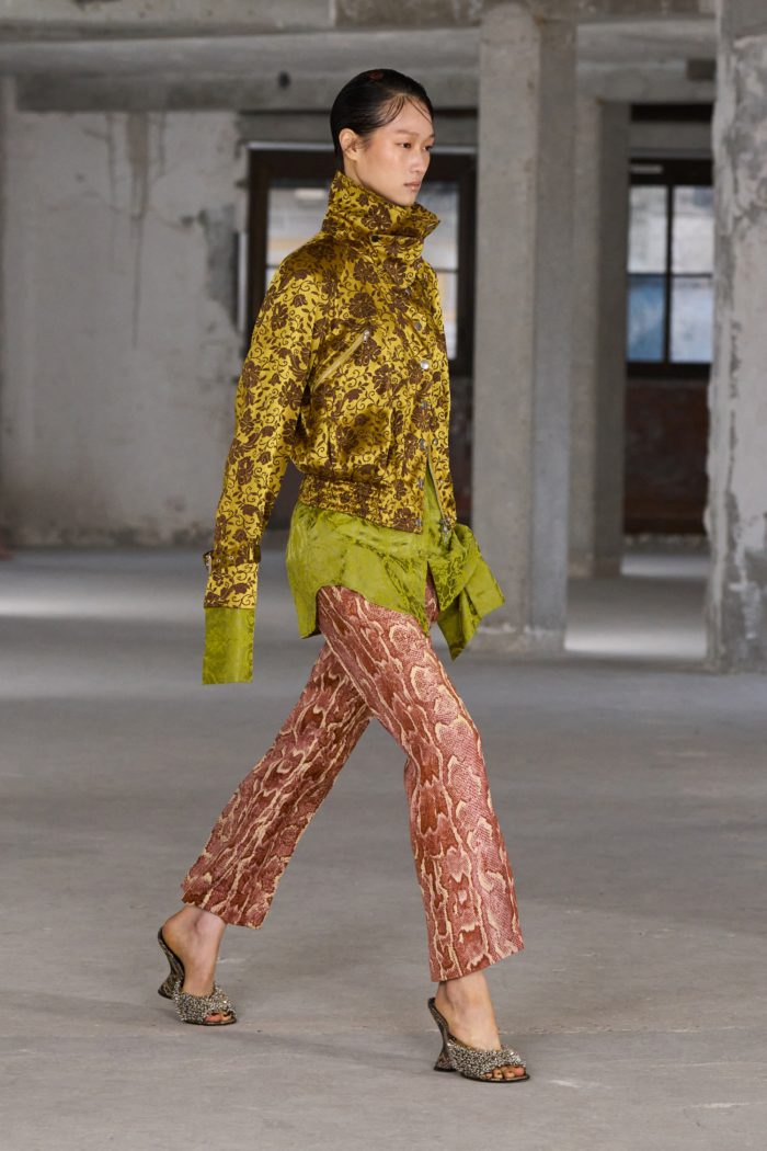 「DRIES VAN NOTEN（ドリス ヴァン ノッテン）」、2025年春夏コレクションを発表