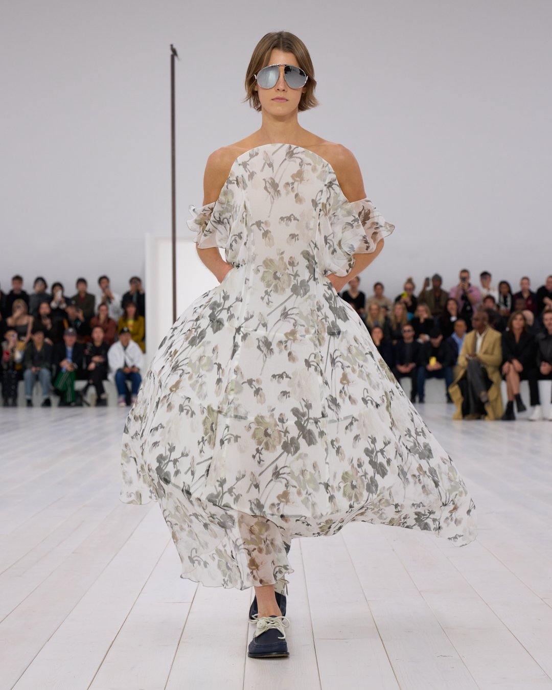 ロエベ　ウィメンズ　パンツ38 ロエベ ウィメンズ パンツ38 （LOEWE ロエベ レディース デニム