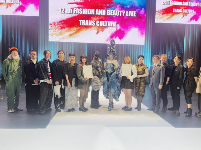 学校法人岩崎学園「横浜ｆカレッジ」の「121th FASHION & BEAUTY LIVE」のコンテスト審査員を務めました