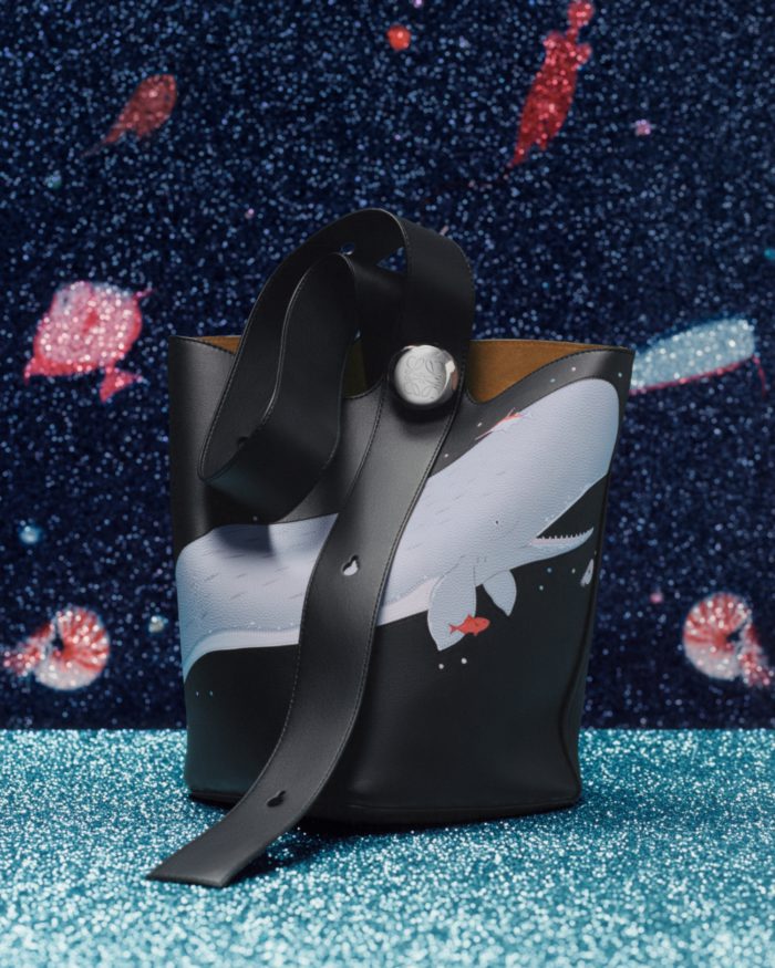 「LOEWE（ロエベ）、スナ・フジタと再コラボ　ホリデーコレクション発売