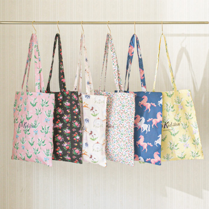 「Cath Kidston（キャス キッドソン）」、旗艦店を東京・表参道にオープン　アイスクリームショップを併設