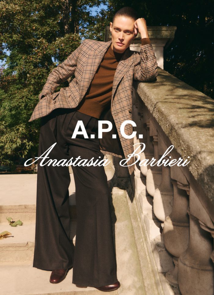 「A.P.C. ANASTASIA BARBIERI INTERACTION #26」を発売