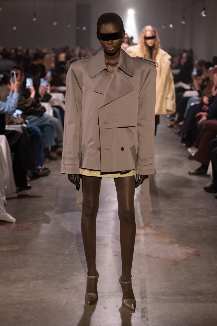 「MM6 MAISON MARGIELA（エムエム6 メゾン マルジェラ）」、2025-26年秋冬コレクションを発表