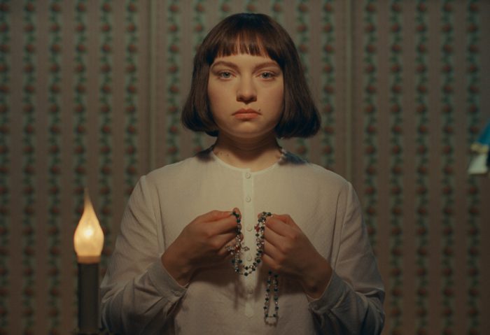 Mia Threapleton stars as Liesl in director Wes Anderson's THE PHOENICIAN SCHEME, a Focus Features release. Credit: Courtesy of TPS Productions/Focus Features © 2025 All Rights Reserved.