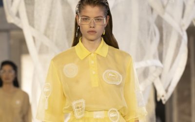 名品はいつも新しい。「LACOSTE（ラコステ）」の胸ワンポイントロゴポロが人気再燃