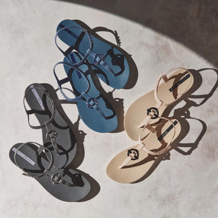 限定モデル　Ipanema公式オンラインストア・百貨店POP UP　CLASS BELT SANDAL　4,400円（税込）