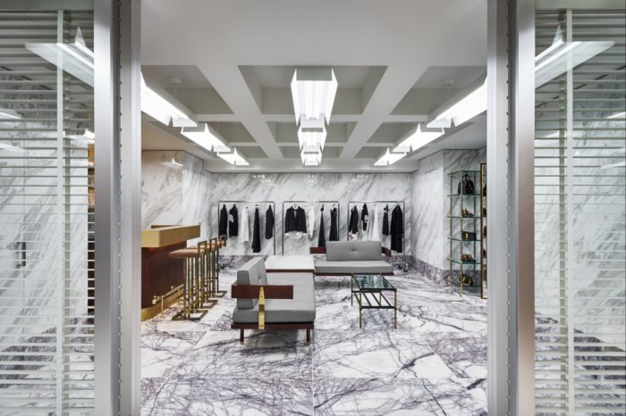 「THOM BROWNE（トム ブラウン）」、東京・銀座に旗艦店をオープン　メイド トゥ オーダーを提供