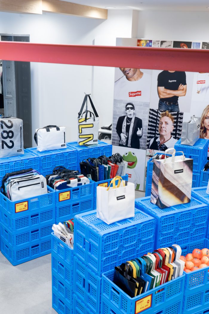「FREITAG（フライターグ）」、「Dover Street Market Ginza」でポップストア開催　ミニマーケット風の構成