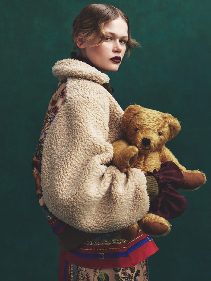 「MUVEIL（ミュベール）」、ボンバージャケットを発売　アウトドアブランド「WILD THINGS(ワイルドシングス)」とコラボ