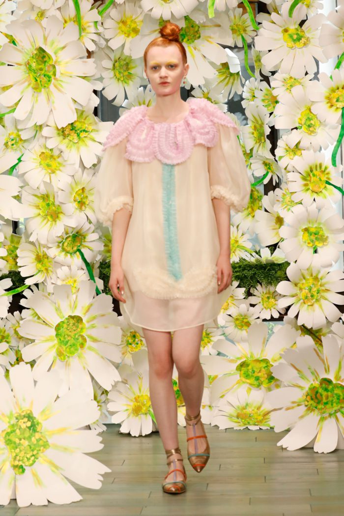 「TSUMORI CHISATO（ツモリチサト）」、2026年春夏コレクションを発表