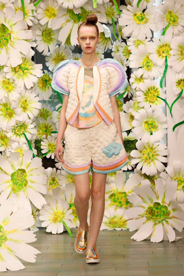 「TSUMORI CHISATO（ツモリチサト）」、2026年春夏コレクションを発表
