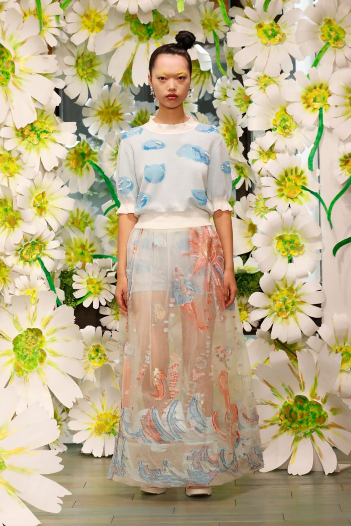 「TSUMORI CHISATO（ツモリチサト）」、2026年春夏コレクションを発表