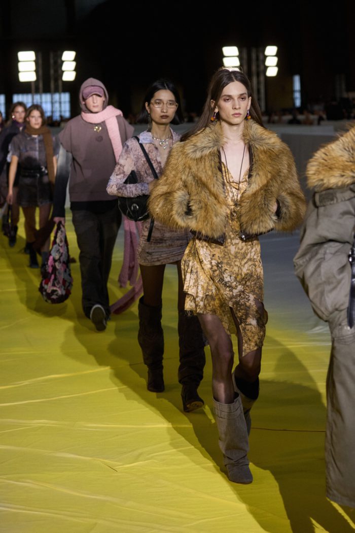 デシグアル、プレミアムライン「Desigual Studio（デシグアル スタジオ）」、2025-26年秋冬コレクションを発表　