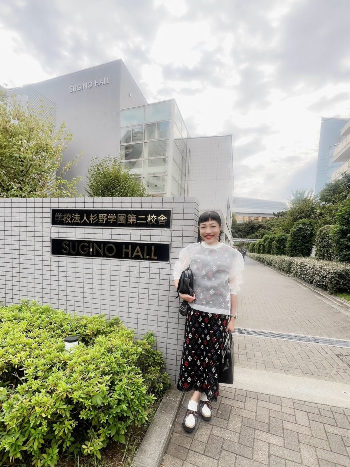 杉野服飾大学で講義（ファッション企業のリサーチについて）