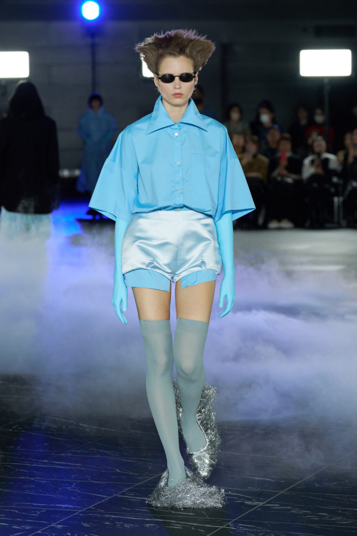 「EENFÖLD（エンフォルド）」、2026年春夏コレクションを発表