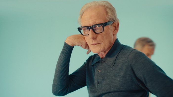 「JOHN SMEDLEY(ジョン スメドレー)」、英国俳優ビル・ナイ氏とのカプセルコレクションを発売