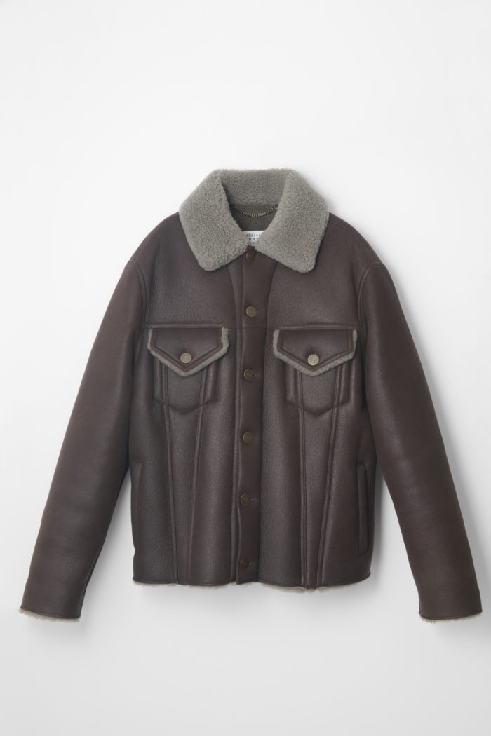 ジャケット 税込 902,000円