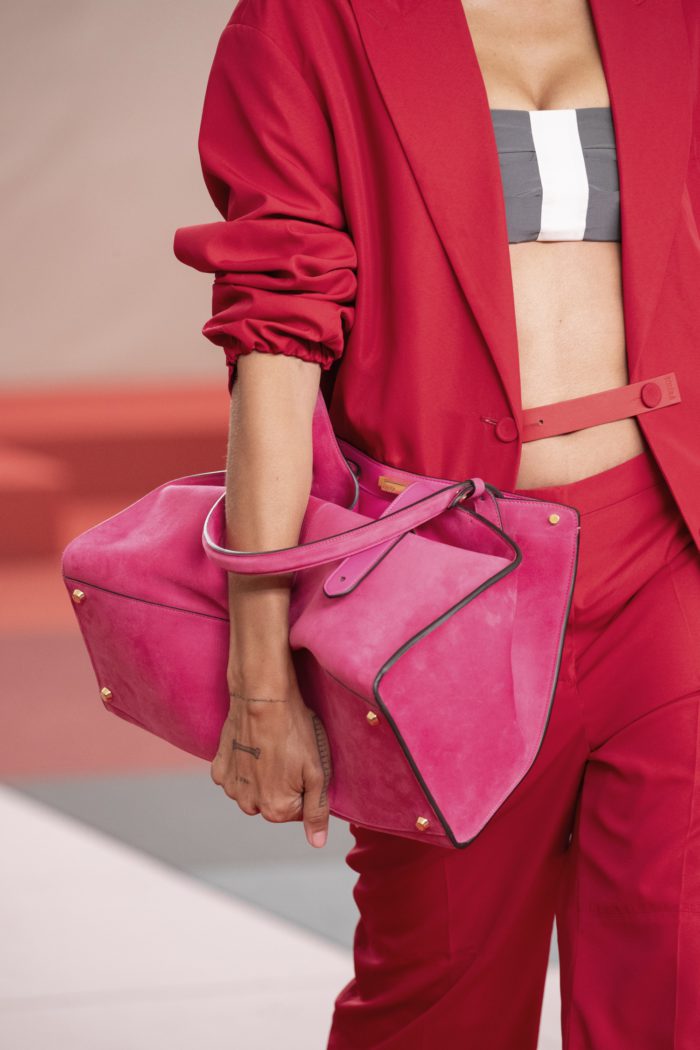 「FENDI（フェンディ）」、新作「フェンディ ウェイ」バッグを発表