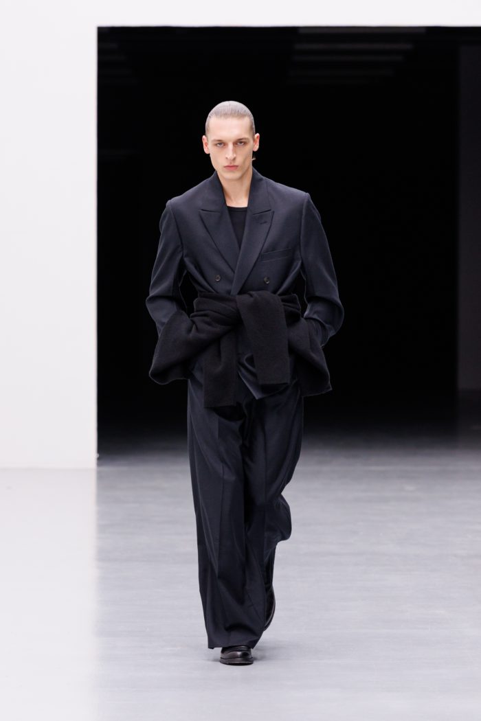 「YOKE（ヨーク）」、2026-27年秋冬コレクションを発表