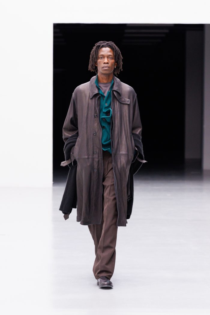 「YOKE（ヨーク）」、2026-27年秋冬コレクションを発表