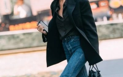 ジャケット×デニムパンツ　定番を更新するひとひねり