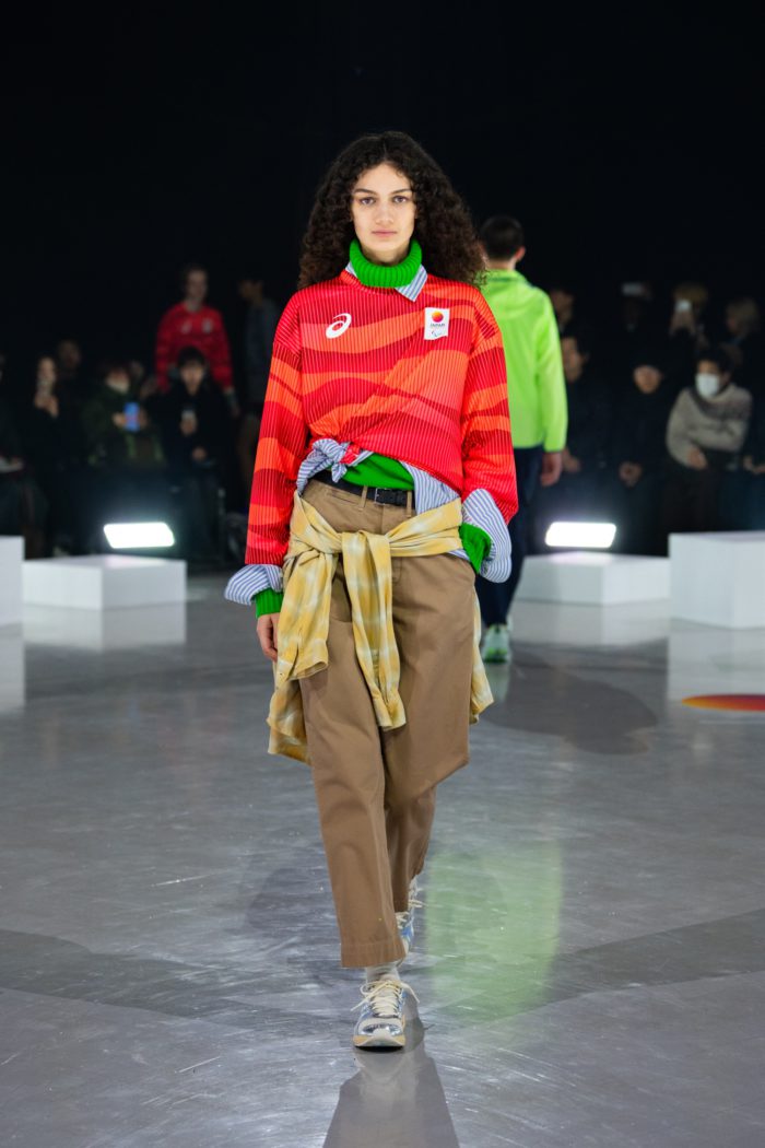 「ASICS（アシックス）」、ミラノ・コルティナ五輪にエールを届けるランウェイショーを開催