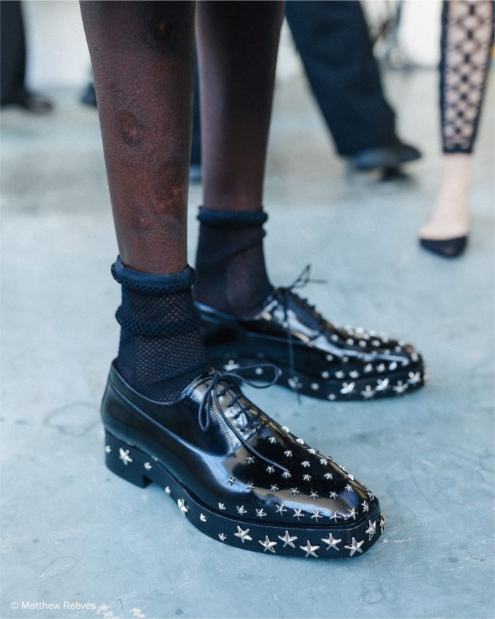 IMMY CHOO（ジミー チュウ）、noir kei ninomiya （ノワール ケイ ニノミヤ）とコラボレーション